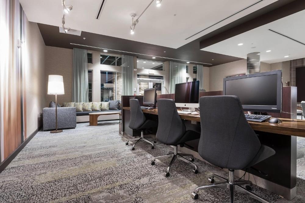 Courtyard by Marriott Ardmore Image 15