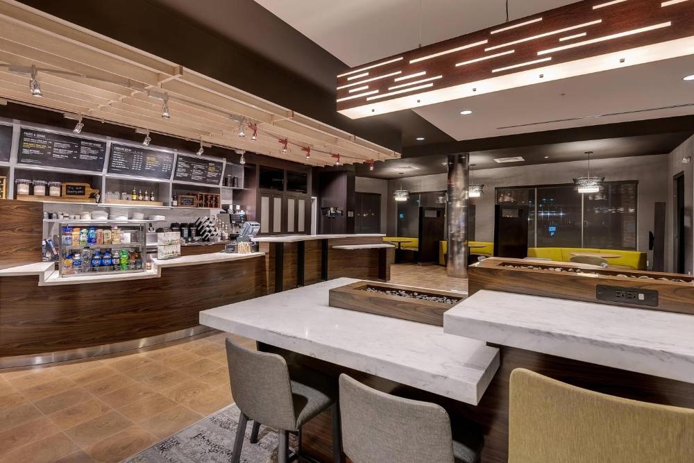Courtyard by Marriott Ardmore Image 25