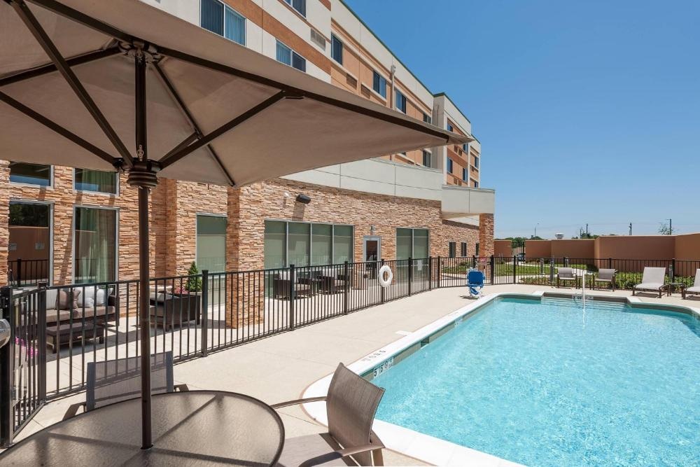 Courtyard by Marriott Ardmore Image 26